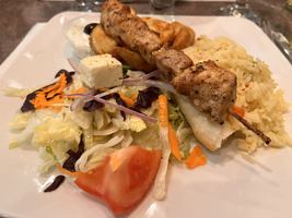 Chez Harry: an unexpected Greek address in Charlesbourg