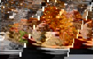 Brochetterie la Maison Grecque: a sunny cuisine in a winter that lasts forever