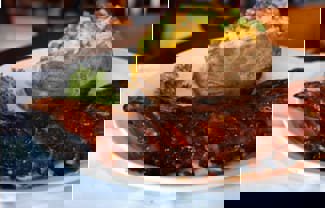 The famous Bâton Rouge spare ribs now in Sherbrooke...