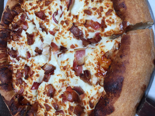 Classic Pizzas at Pizz 67