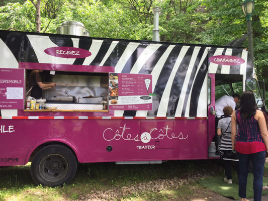 Zebra Mobile: decadent street kitchen!