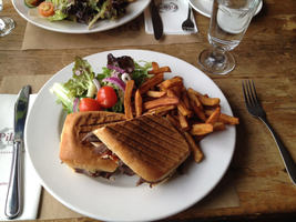 A dinner "by the sea" at Pilsen-Pub