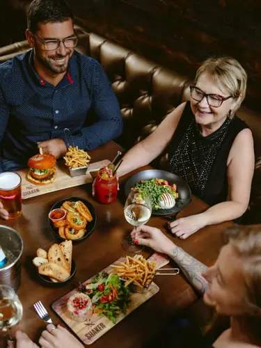 Image promotion SHAKER Cuisine & Mixologie Sherbrooke