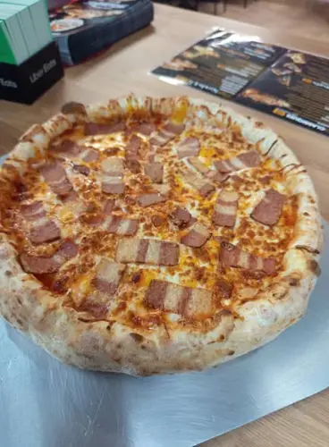 Image promotion 206 Pizza