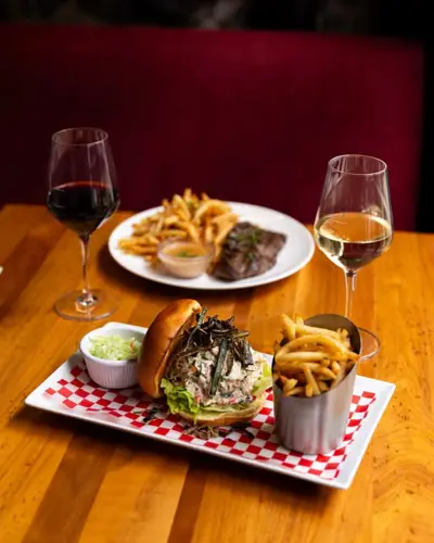 Image promotion Vieux-Port Steakhouse