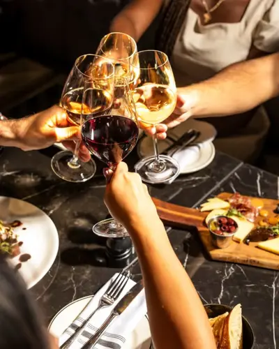 Image promotion Chez Lionel – Boucherville