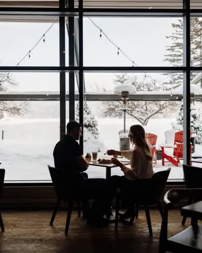 Image promotion Entourage sur-le-Lac