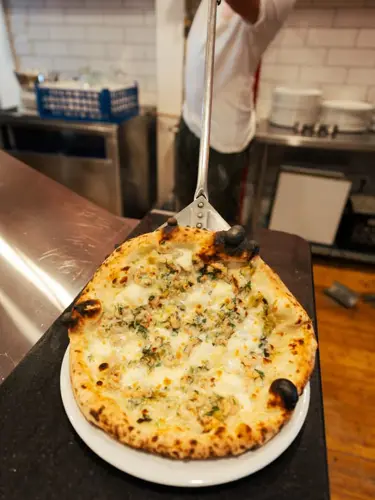 Image promotion Pizzeria des Battures