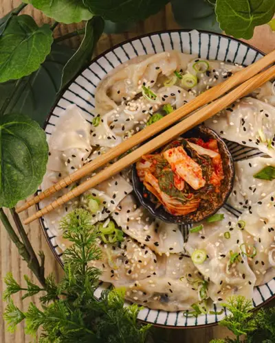 Image promotion Hum - Sushi Ramen Dumpling