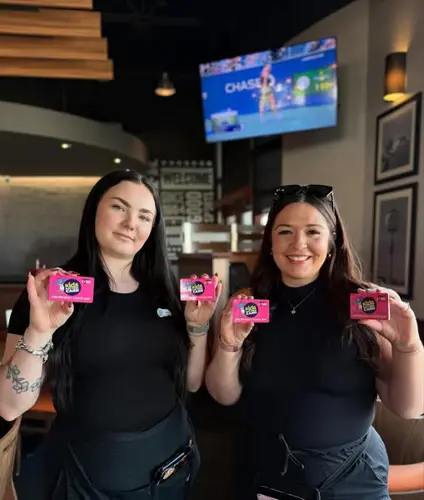 Image promotion Boston Pizza
